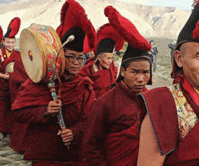 tiji festival trek in nepal upper mustang trekking