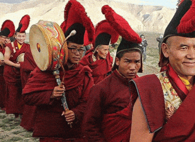 tiji festival trek in nepal upper mustang trekking