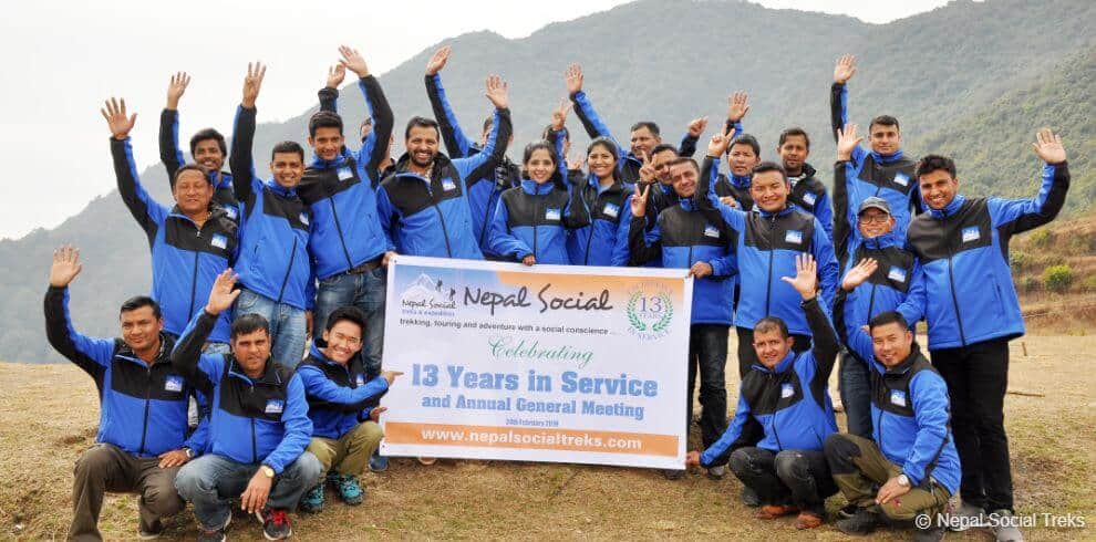 Nepal_trek_team
